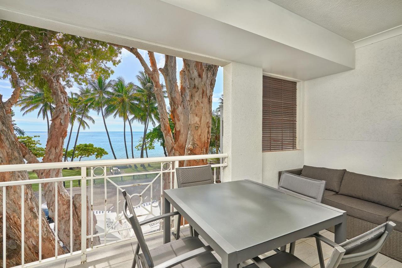 Alassio Beachfront Apartments Palm Cove Exterior foto